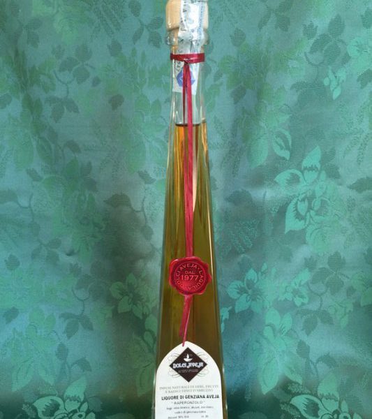 LIQUORE DI GENZIANA bottiglia triangolare da 50 cl